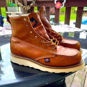 Thorogood 6” Moc Toe Wedge Boots 9.5 D